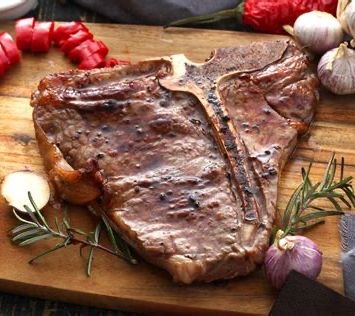 Das Bio-Weiderindfleisch können Sie als portionierte Pakete kaufen. Der Kleine Genießer mit 5,5 kg Inhalt oder der grosser Genießer mit 10,5 kg feinstem Bio Rindfleisch. 